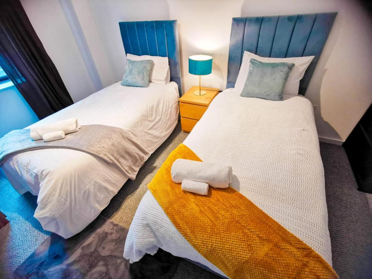 Lovely 2-Bedroom Apartment, Free Parking 맨체스터 외부 사진