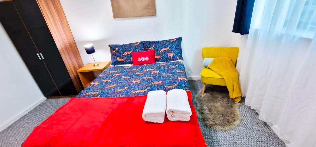 Lovely 2-Bedroom Apartment, Free Parking 맨체스터 외부 사진